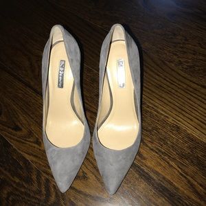 BCBG pump brand new